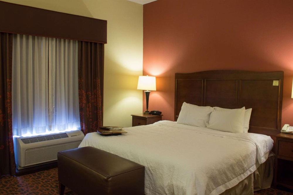 Hampton Inn By Hilton Junction City Main image